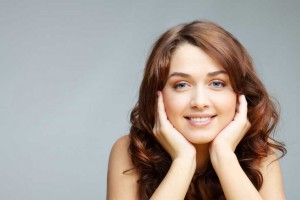 Una mujer sabia edifica su hogar