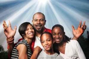 Los problemas retan nuestra fe y nos afinan como a diamantes