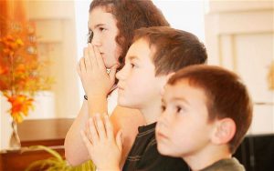 El poder detrás de las oraciones a Dios