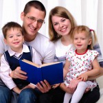 células, Biblia, oración