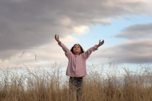 Si usted se atreve a creer y orar, Dios hace su parte… (Lección 8 – Nivel 4)