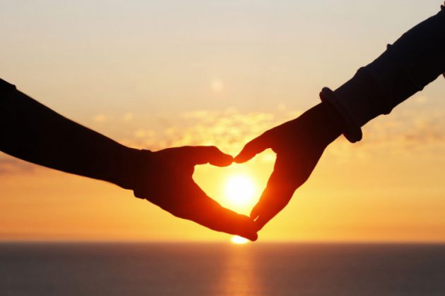 ¿Está dando amor a su cónyuge? ¿Está dando amor a su cónyuge?