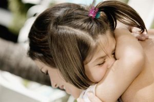 Someta las crisis familiares en manos de Dios