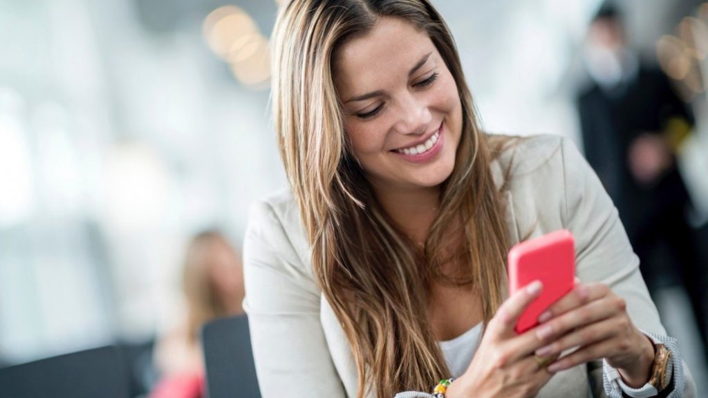 Piense cuidadosamente antes de decir o publicar algo en las redes sociales Piense cuidadosamente antes de decir o publicar algo en las redes sociales