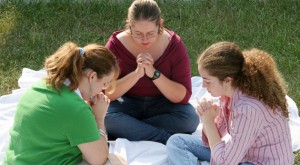 ¡Alerta! Satanistas infiltran las iglesias cristianas