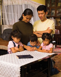 Orar siempre, un distintivo del cristiano