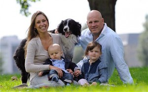 Enséñele a sus hijos a amar y a adorar a Dios