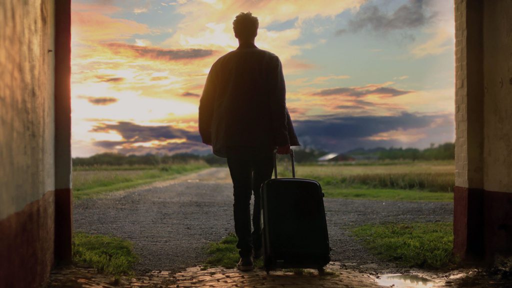 Caminando bajo la visión y dirección de Dios Caminando bajo la visión y dirección de Dios